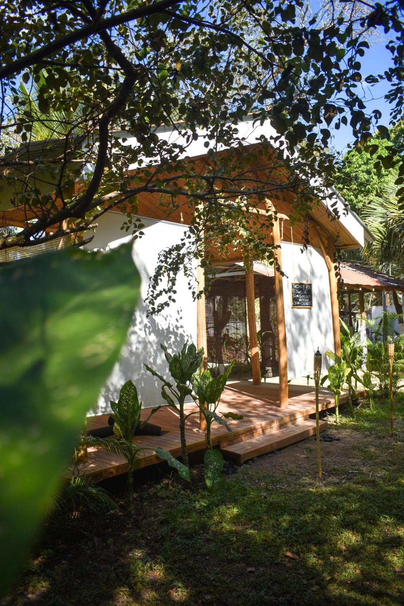 Cuatro Vientos Lodge & Apartments - Mal Pais, Costa Rica Playa Santa Teresa  Екстериор снимка